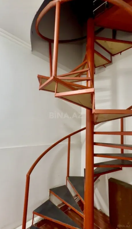 Satılır obyekt 150 m²