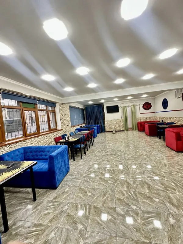 Satılır obyekt 150 m²