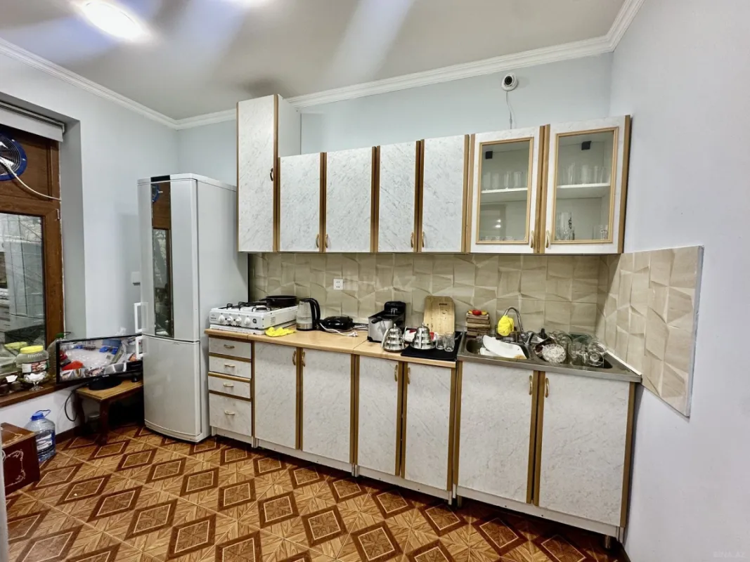 Satılır obyekt 150 m²