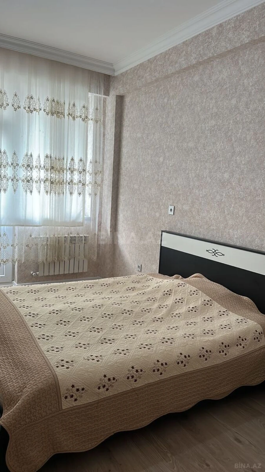 Kirayə verilir 2 otaqlı mənzil 67 m²