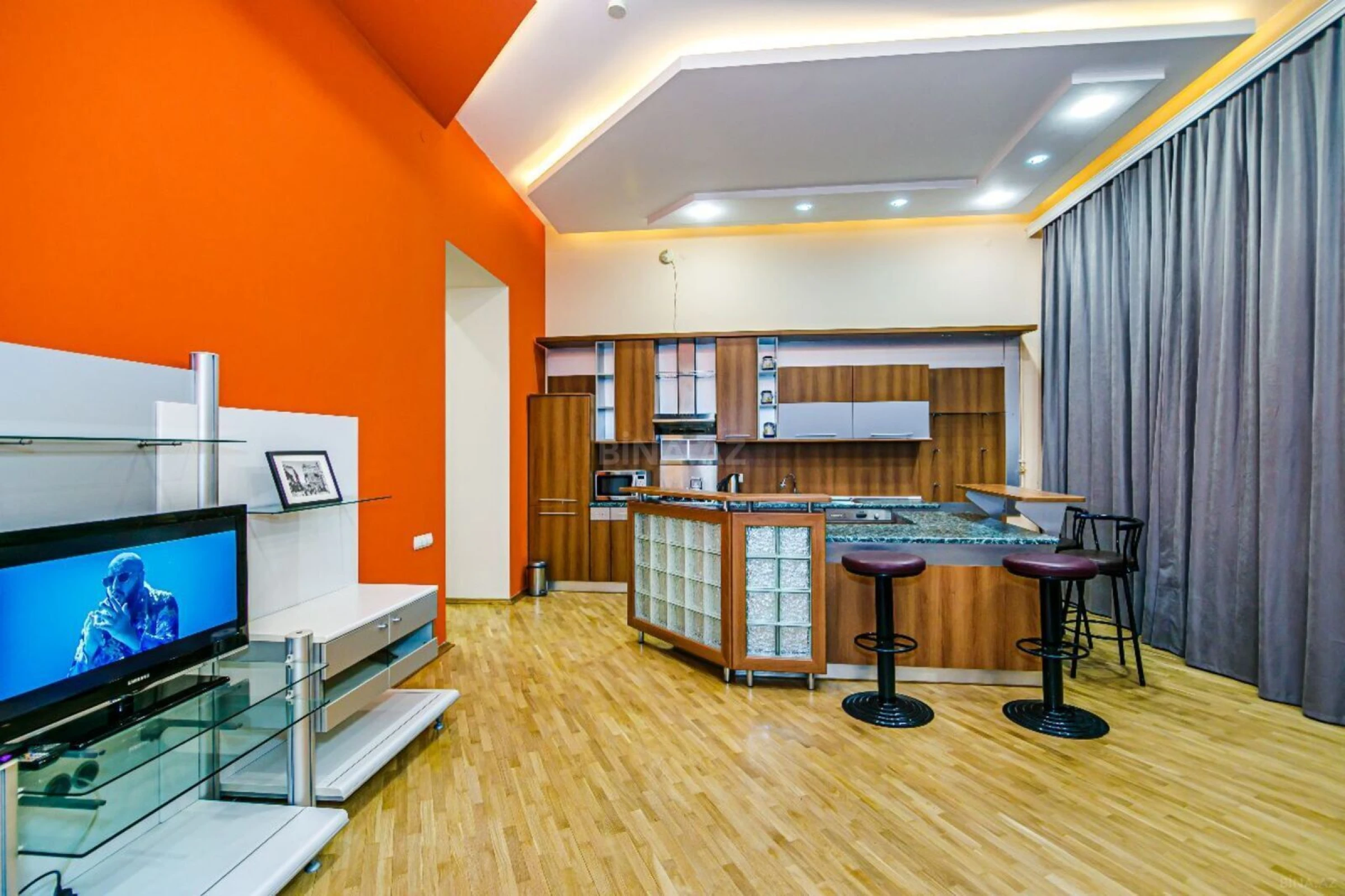 Kirayə verilir 3 otaqlı mənzil 90 m²