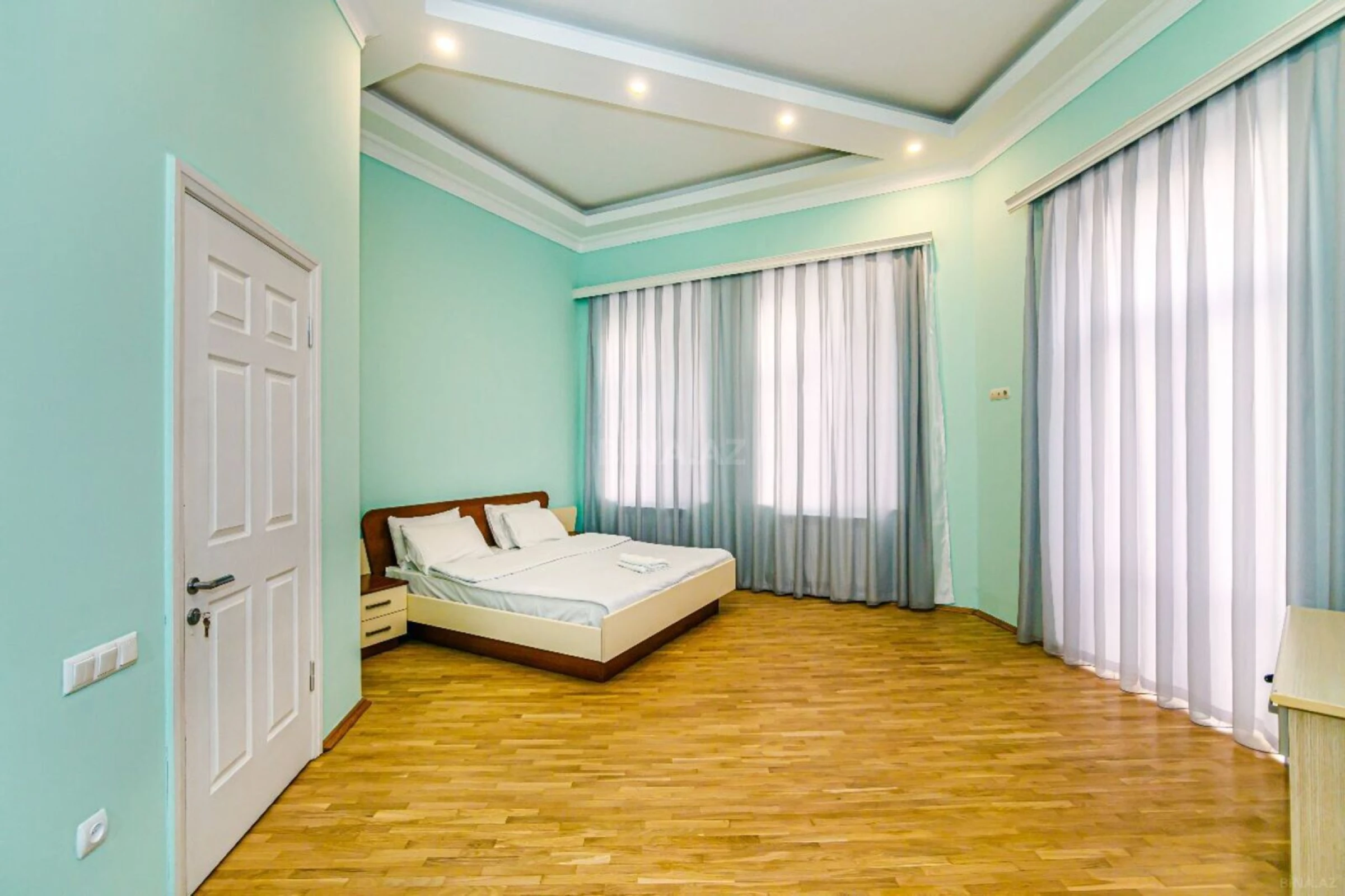 Kirayə verilir 3 otaqlı mənzil 90 m²