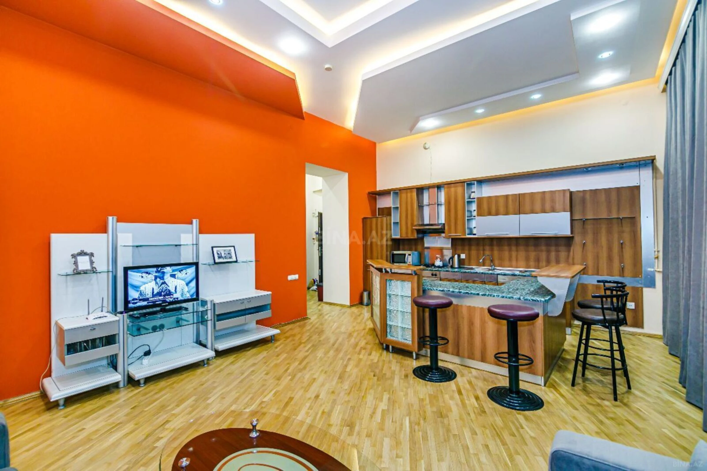 Kirayə verilir 3 otaqlı mənzil 90 m²