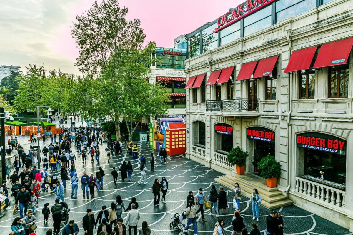 Kirayə verilir 3 otaqlı mənzil 90 m²