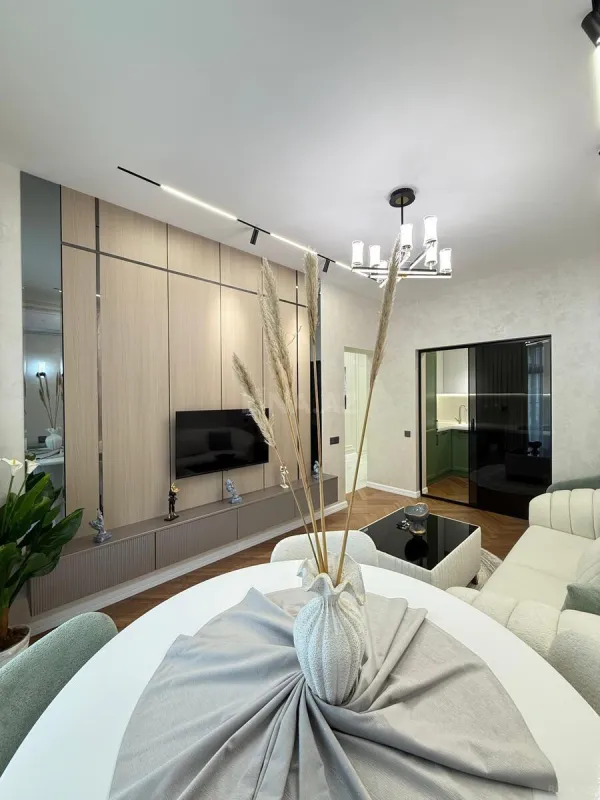 Satılır 2 otaqlı mənzil 63 m²