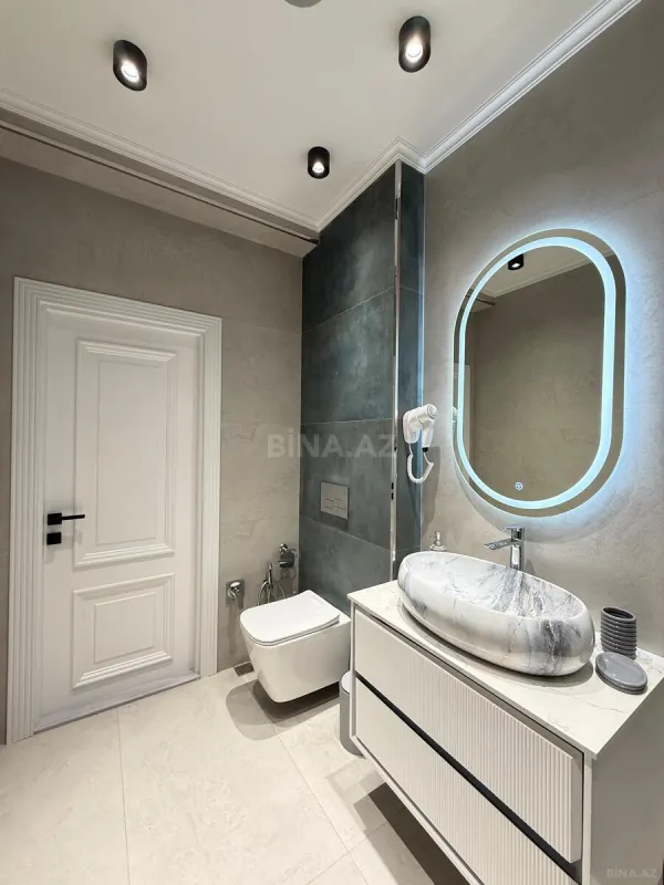 Satılır 2 otaqlı mənzil 63 m²