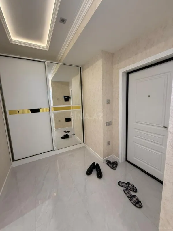 Satılır 3 otaqlı mənzil 116 m²