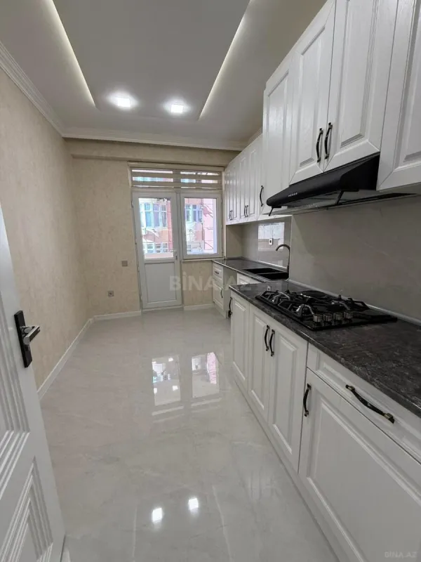 Satılır 3 otaqlı mənzil 116 m²