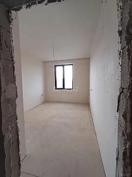 Satılır 2 otaqlı mənzil 78 m²