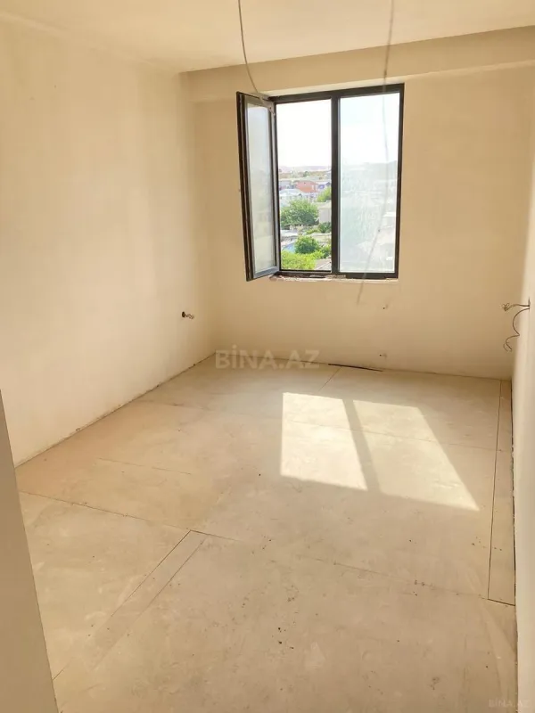 Satılır 2 otaqlı mənzil 78 m²