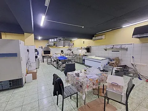 Kirayə verilir obyekt 70 m² — Bakı, Nizami 70.00 m²