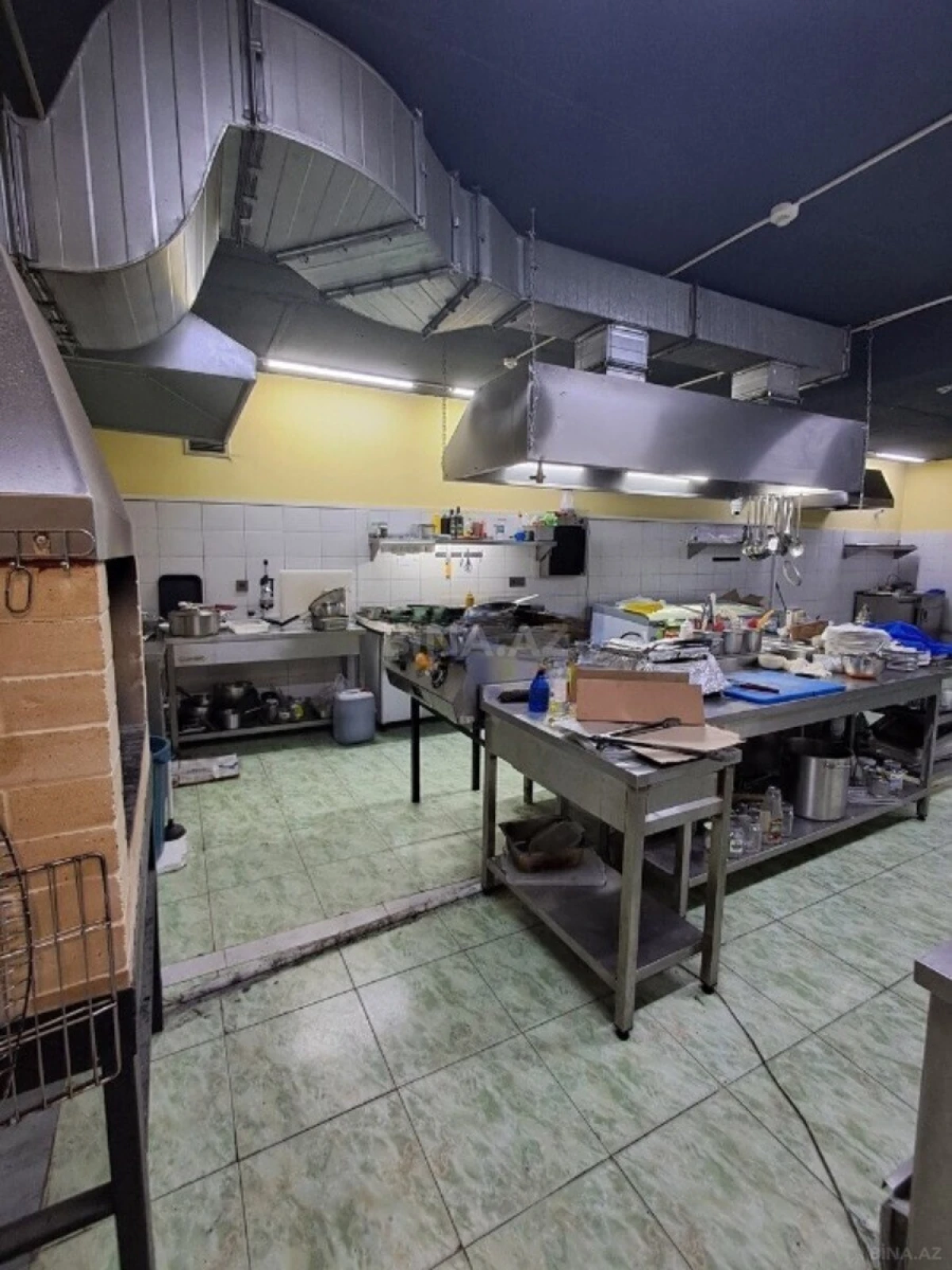 Kirayə verilir obyekt 70 m²