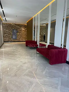 Satılır 2 otaqlı mənzil 106.9 m²