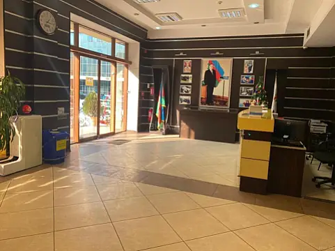 Satılır 20 otaqlı ofis 1470 m² — Bakı, Nərimanov 20 otaq 1470.00 m²