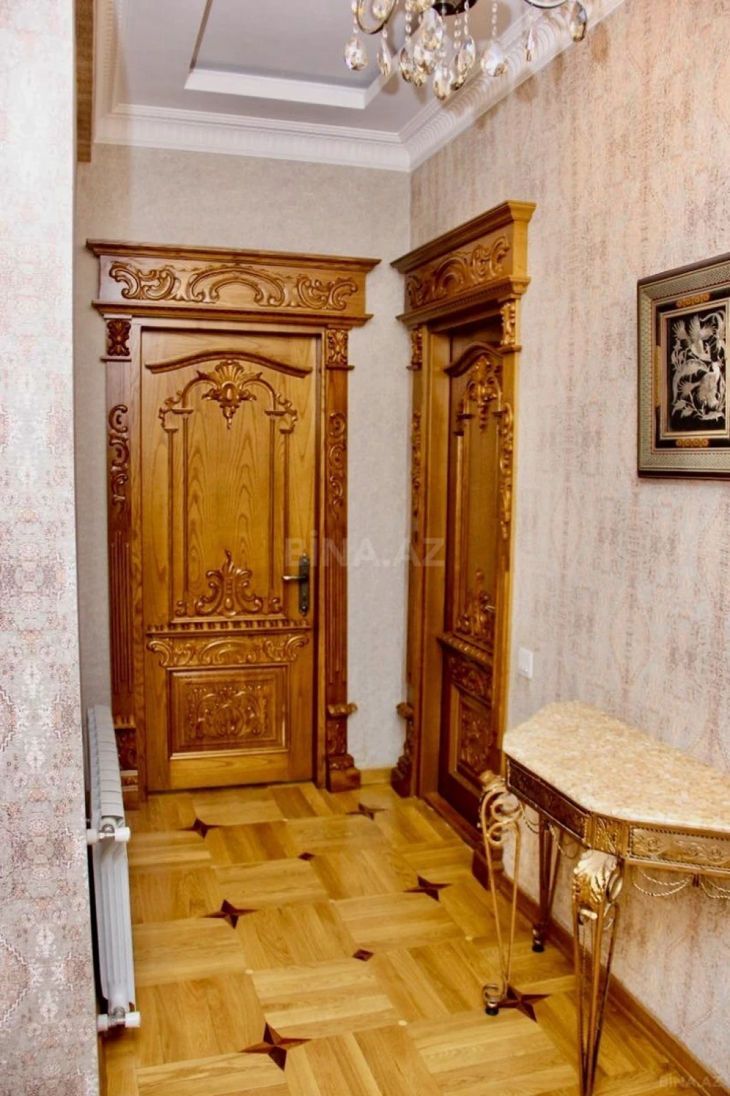 Kirayə verilir 3 otaqlı mənzil 160 m²