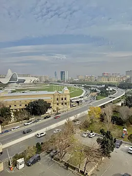 Kirayə verilir 3 otaqlı mənzil 160 m² — Bakı, Nərimanov 3 otaq 160.00 m²