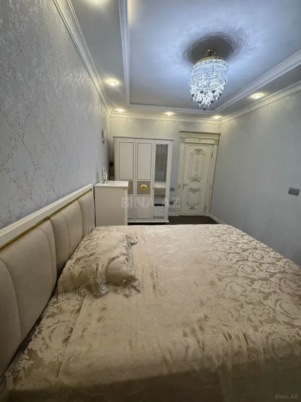 Kirayə verilir 3 otaqlı mənzil 150 m²