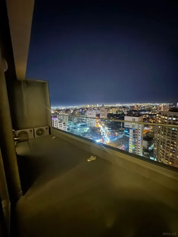 Kirayə verilir 3 otaqlı mənzil 150 m²