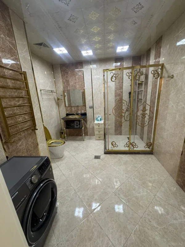 Kirayə verilir 3 otaqlı mənzil 150 m²