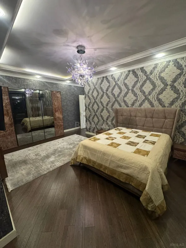 Kirayə verilir 3 otaqlı mənzil 150 m²