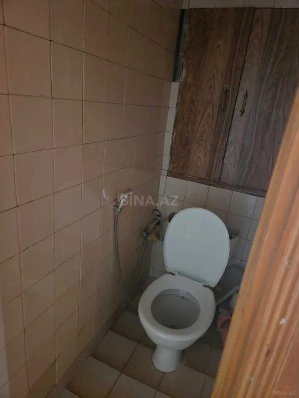 Satılır 4 otaqlı mənzil 100 m²
