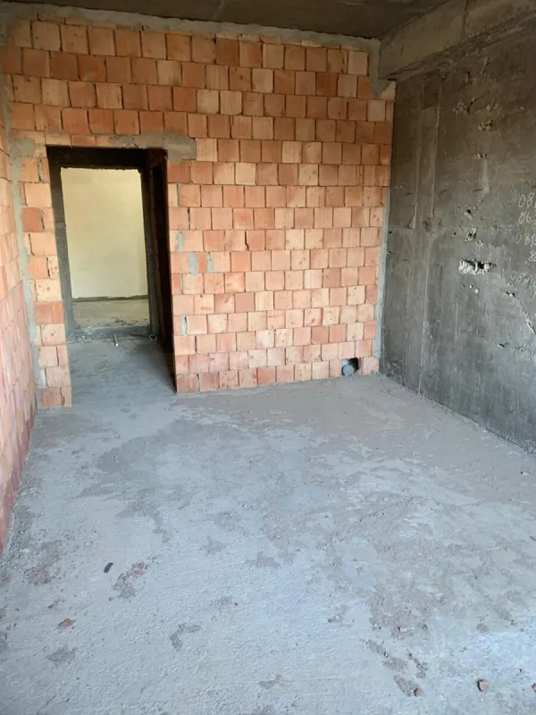 Satılır 1 otaqlı mənzil 60 m²