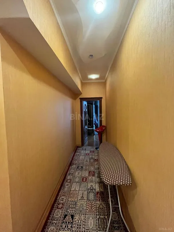 Satılır 4 otaqlı mənzil 204 m²