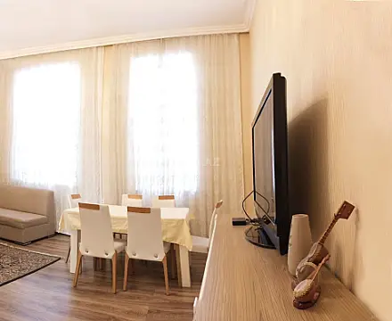 Kirayə verilir 2 otaqlı mənzil 57 m²