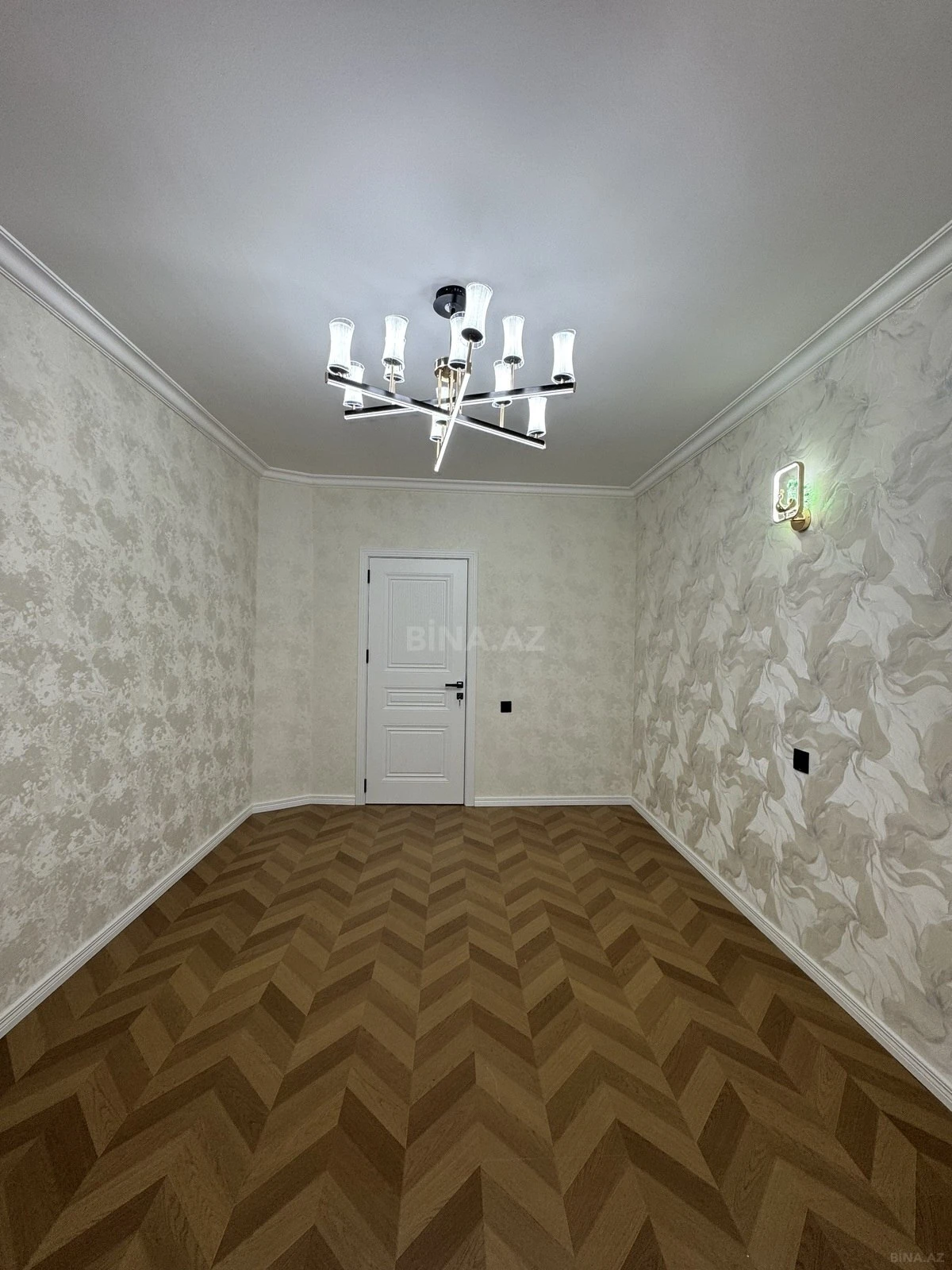 Satılır 3 otaqlı mənzil 75 m²