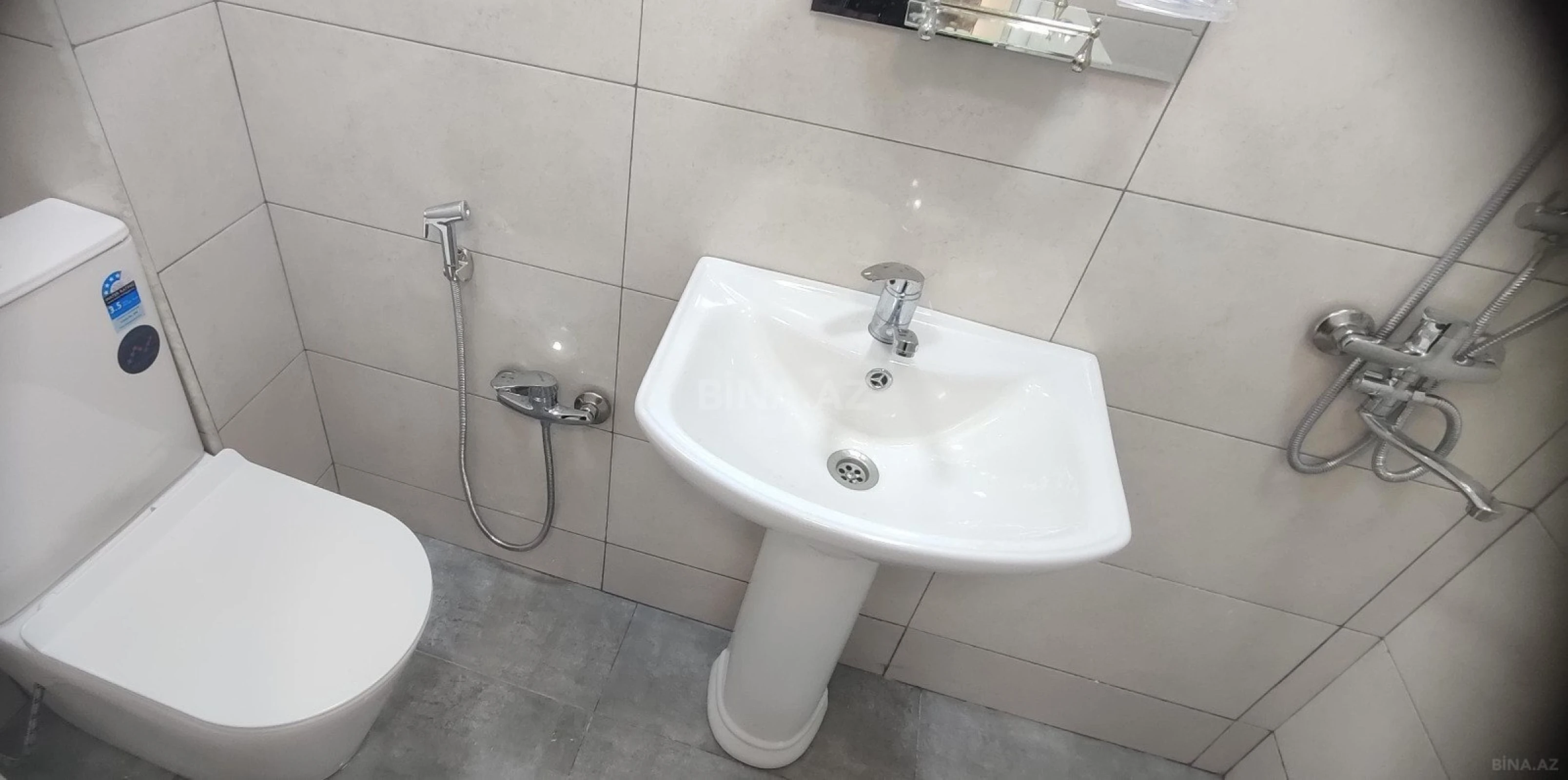 Satılır 1 otaqlı mənzil 25 m²