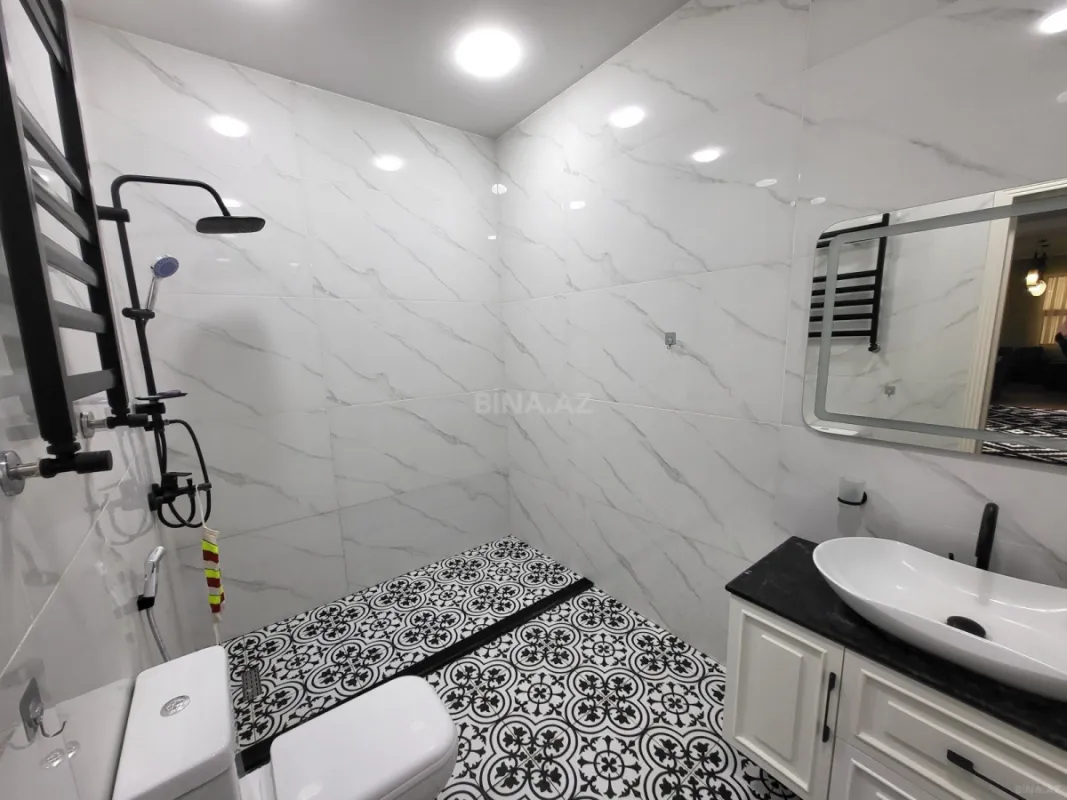 Satılır 4 otaqlı həyət evi 220 m²