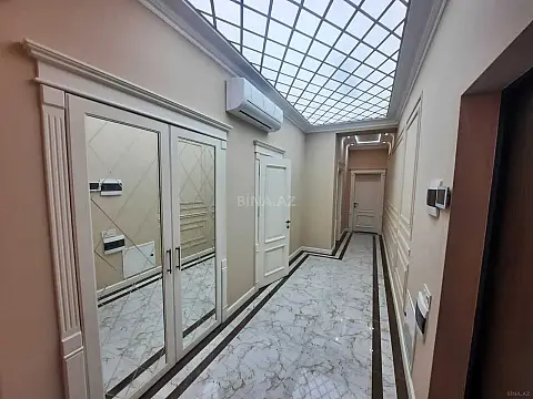 Kirayə verilir 2 otaqlı mənzil 98 m²