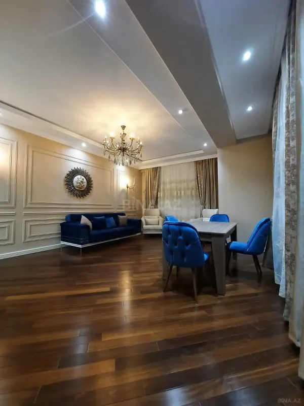 Kirayə verilir 2 otaqlı mənzil 98 m²