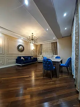Kirayə verilir 2 otaqlı mənzil 98 m²