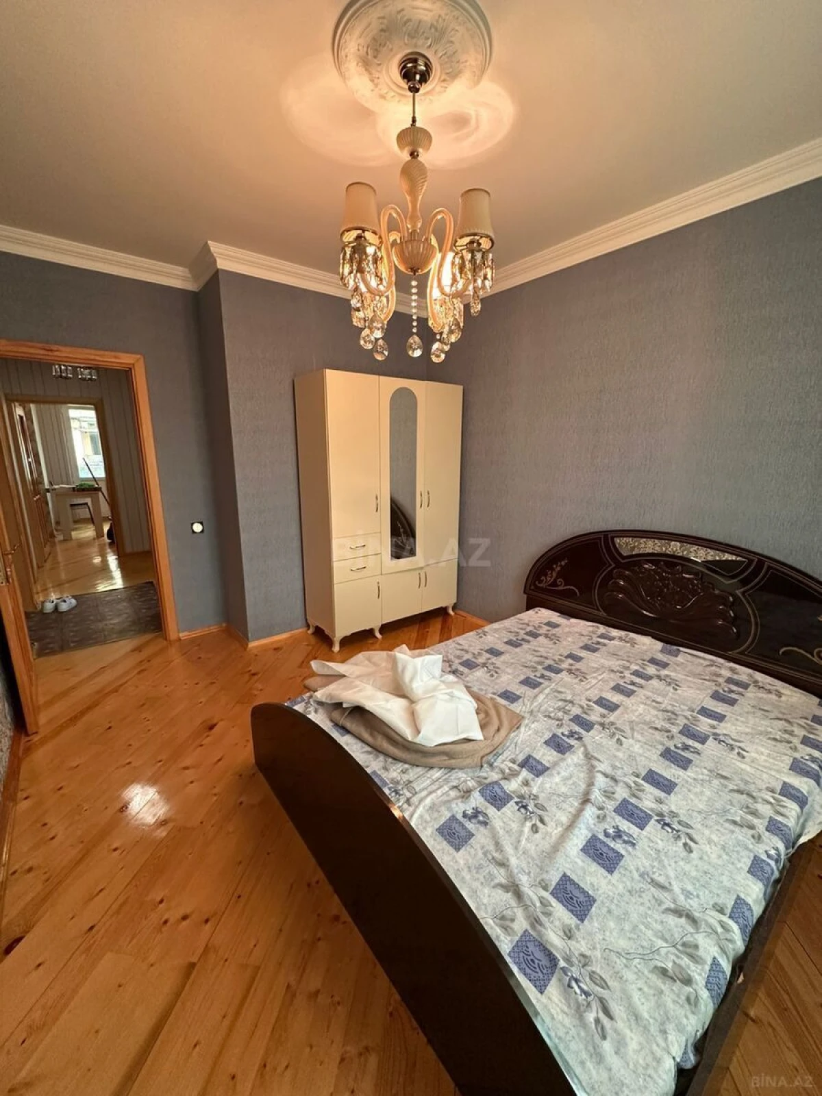 Kirayə verilir 2 otaqlı mənzil 65 m²