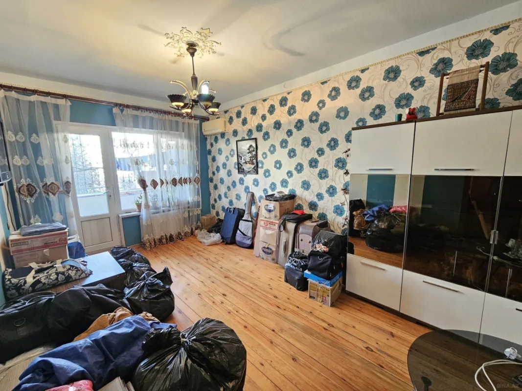 Satılır 3 otaqlı mənzil 85 m²