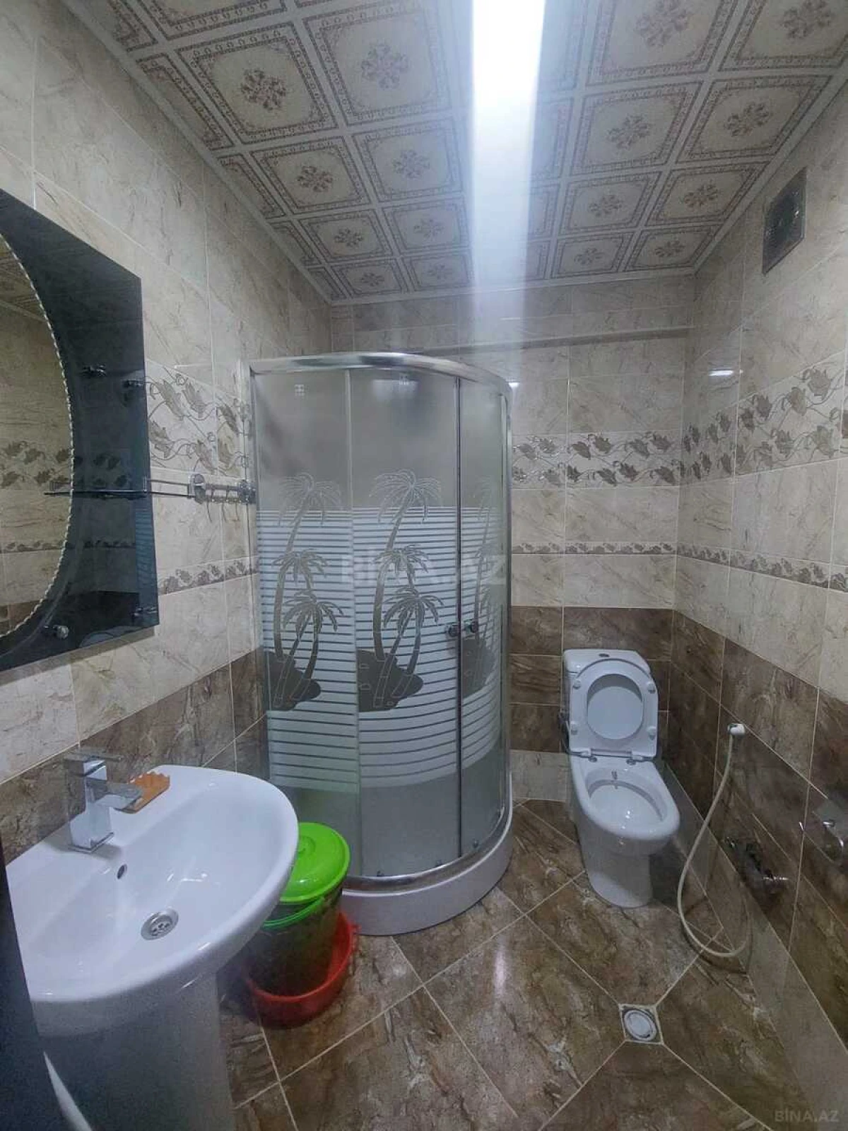 Kirayə verilir 3 otaqlı mənzil 155 m²