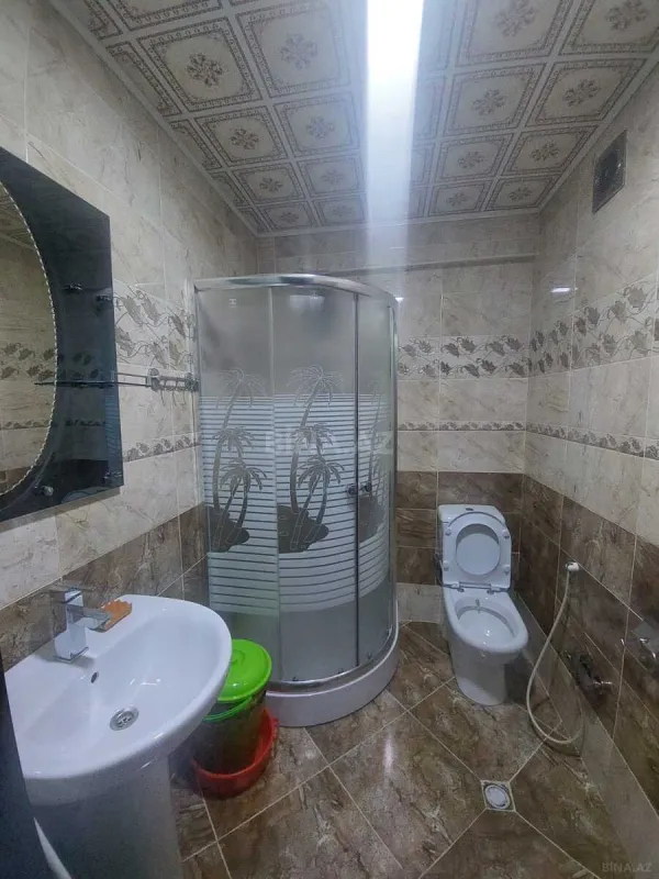 Kirayə verilir 3 otaqlı mənzil 155 m²