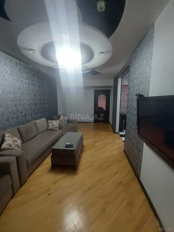 Kirayə verilir 3 otaqlı mənzil 155 m²