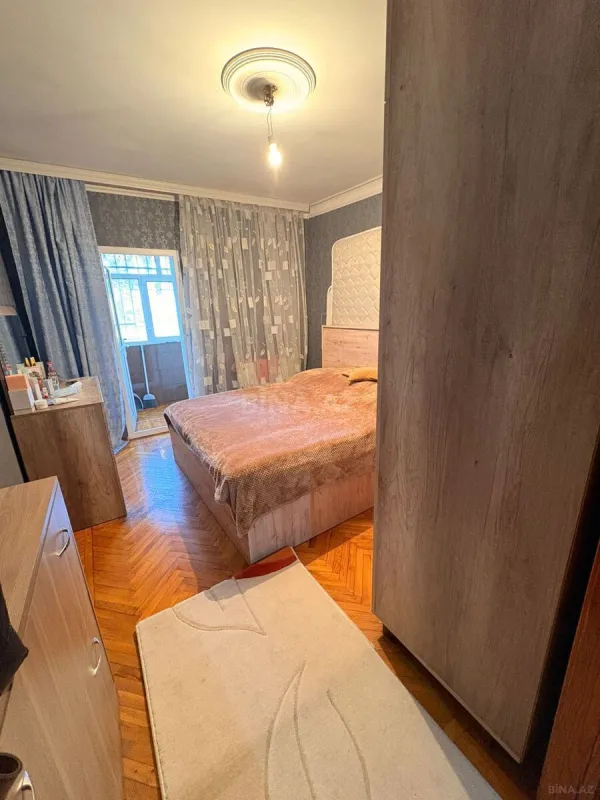 Satılır 3 otaqlı mənzil 80 m²
