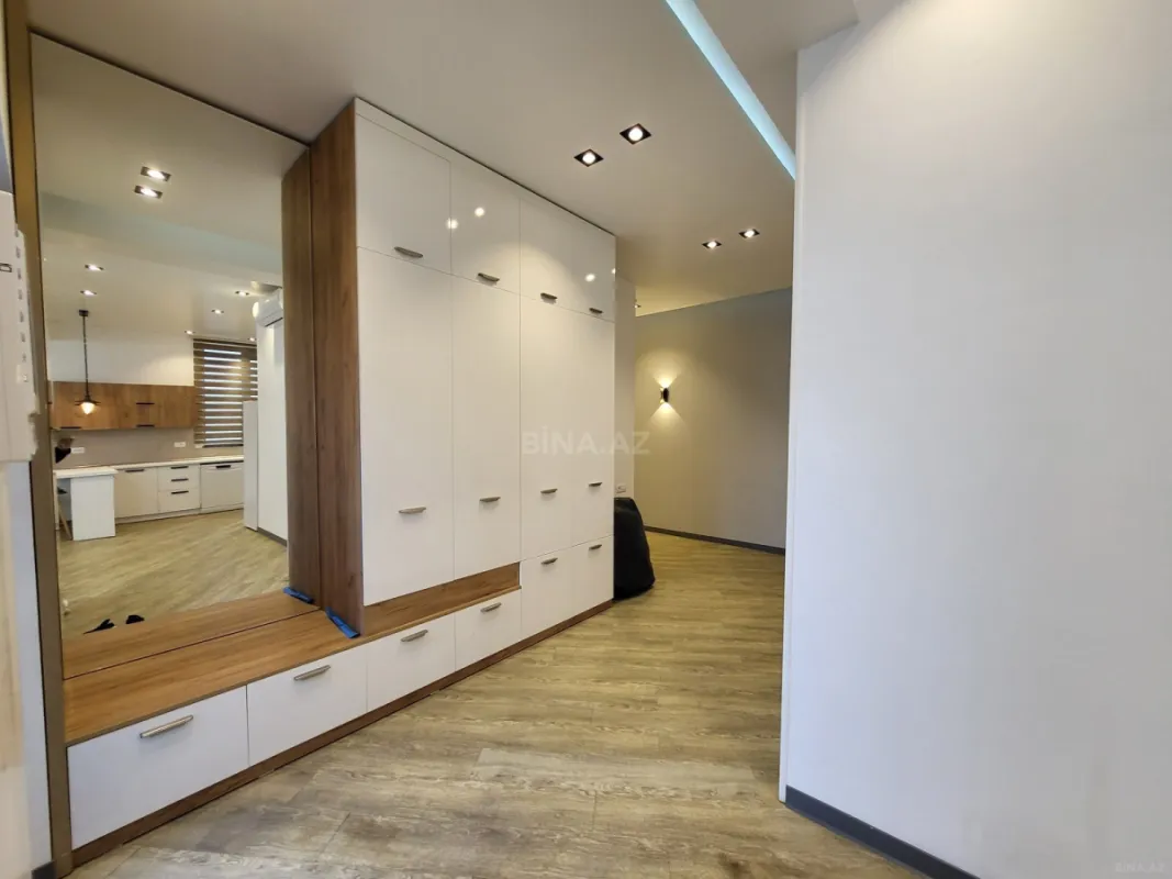 Satılır 4 otaqlı həyət evi 160 m²