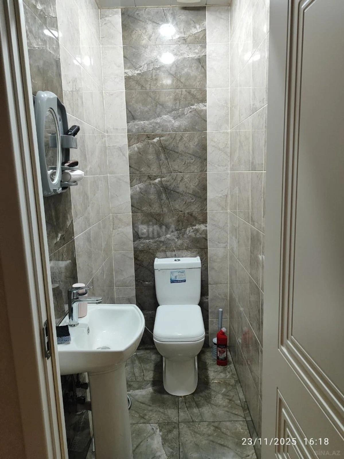 Satılır 2 otaqlı mənzil 135 m²