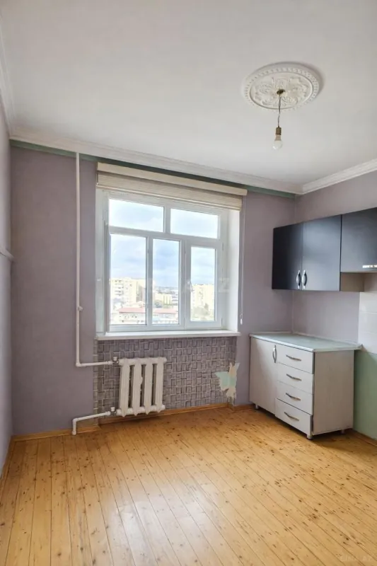 Satılır 2 otaqlı mənzil 65 m²
