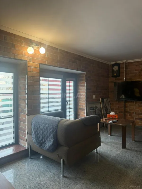 Kirayə verilir 2 otaqlı ofis 50 m²