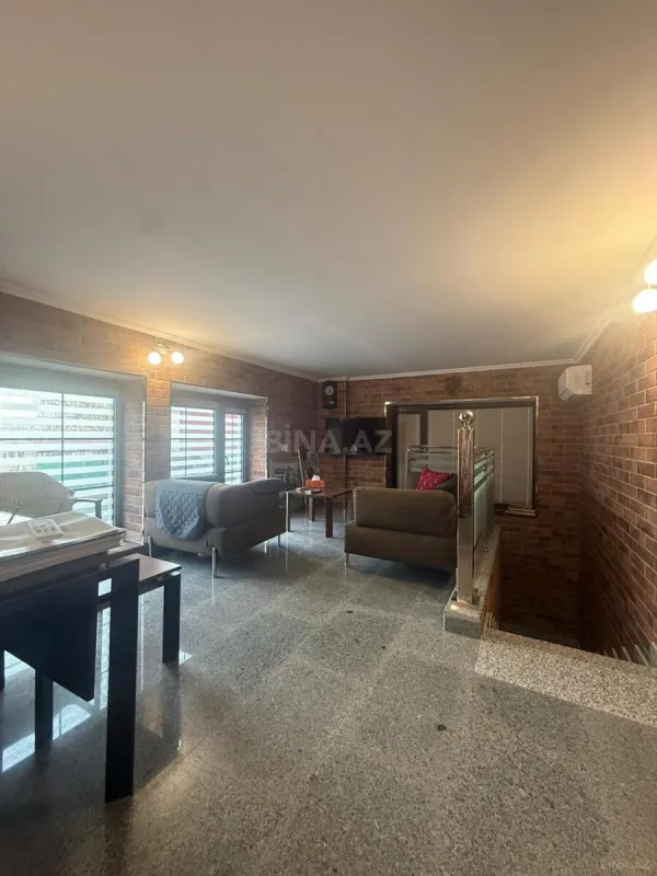 Kirayə verilir 2 otaqlı ofis 50 m²