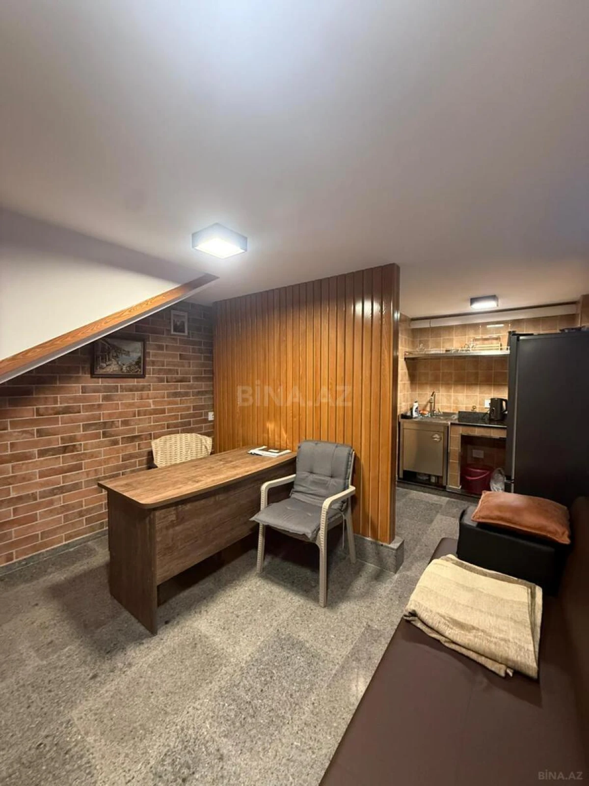 Kirayə verilir 2 otaqlı ofis 50 m²