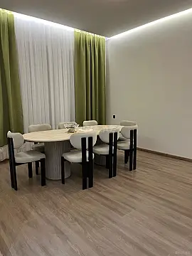 Satılır 4 otaqlı həyət evi 200 m²