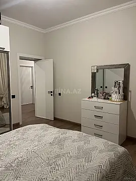 Satılır 4 otaqlı həyət evi 200 m²