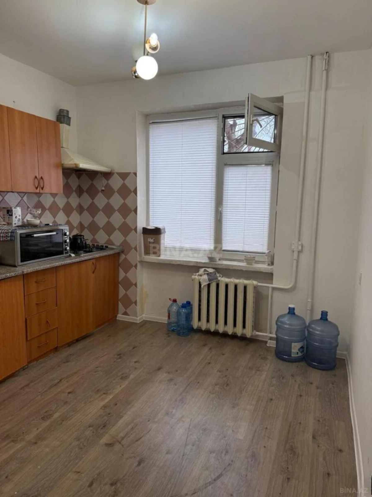 Satılır 2 otaqlı mənzil 70 m²