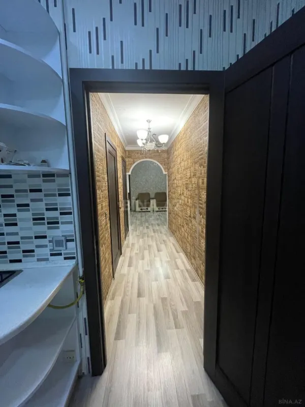 Kirayə verilir 4 otaqlı mənzil 125 m²